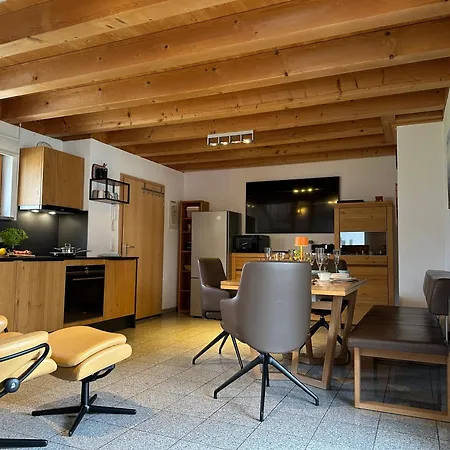 Richter Apartment *